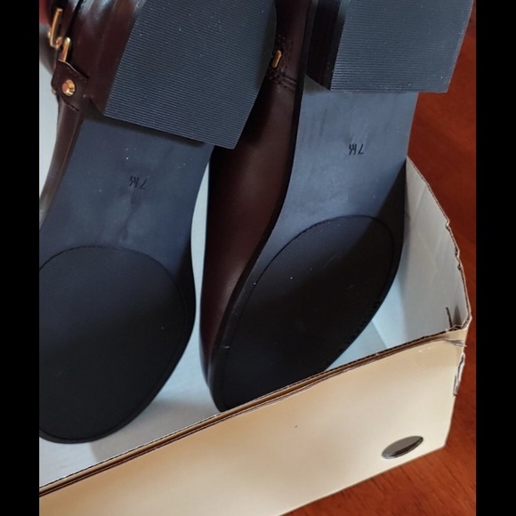 Michael kors boots - Picture 3 of 5